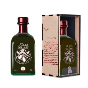 Bottiglia di L’Olio dei Papi 250ml in teca di legno